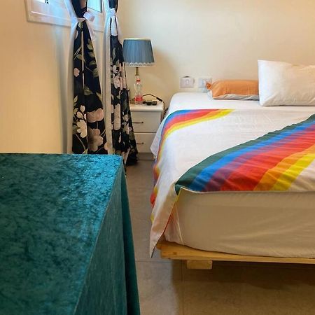 Sarin Room Jehud Kültér fotó